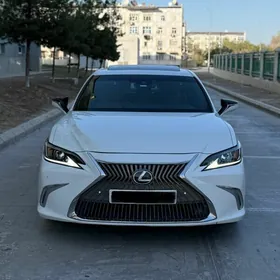 Lexus ES 350 2020
