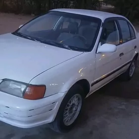 Toyota Tercel 1995