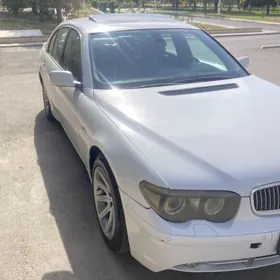 BMW 745 2004