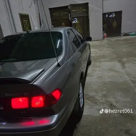Toyota Camry 2000