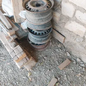 diska 13diskadiska 13