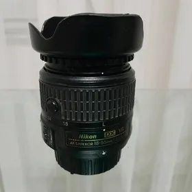 Nikon 18-55 VR II