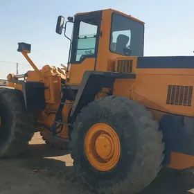 LiuGong CLG 952E 2000