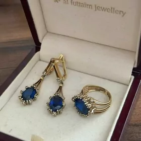 Комплект с бриллиантами