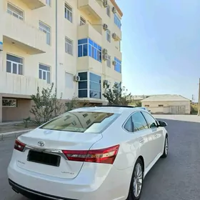 Toyota Avalon 2018