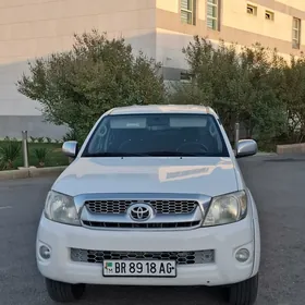 Toyota Hilux 2011
