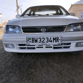 Toyota Corona 1995