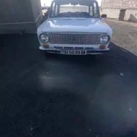 Lada 2104 1988