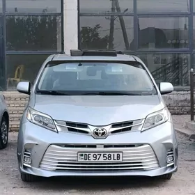Toyota Sienna 2017