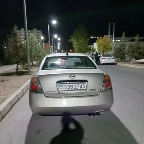 Nissan Altima 2005