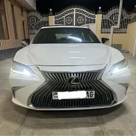 Lexus ES 350 2019