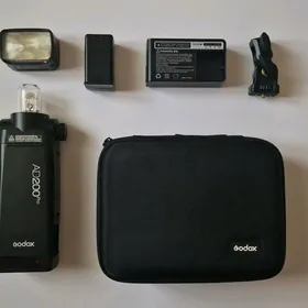 Godox AD-200 Pro (вспышка)