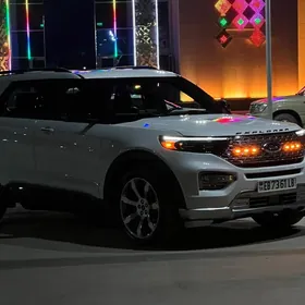 Ford Explorer 2020