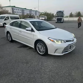 Toyota Avalon 2018