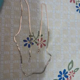 gyzyl zmeyka gysgasy