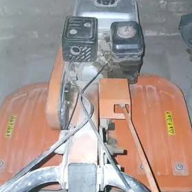 mini traktor