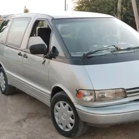 Toyota Previa 1991