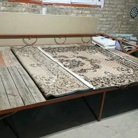 тапчан