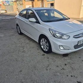Hyundai Accent 2018