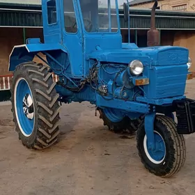 MTZ T-28 1980