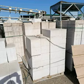 кирпич kerpiç