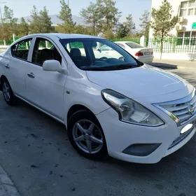 Nissan Sunny 2014