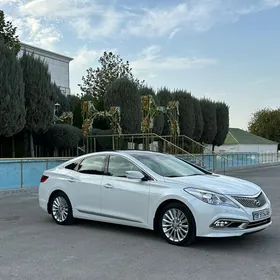 Hyundai Azera 2013