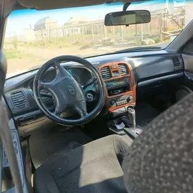 Hyundai Sonata 2003