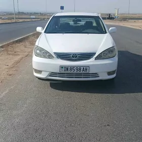 Toyota Camry 2005