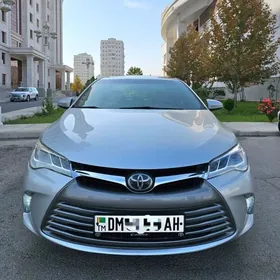 Toyota Camry 2017
