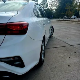 Kia Forte 2019