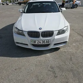 BMW 328 2011