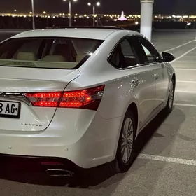 Toyota Avalon 2013