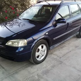 Opel Astra 2000