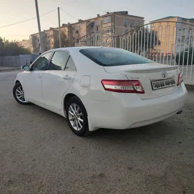 Toyota Camry 2011
