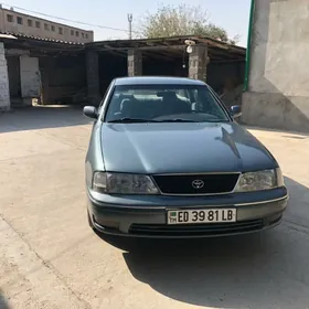 Toyota Avalon 1999