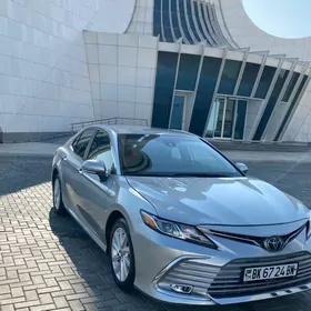 Toyota Camry 2022