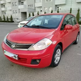 Nissan Versa 2010