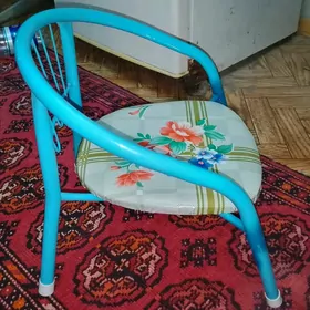 Стульчик и гаршок