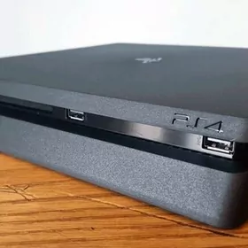 PLAYSTATION 4 SLIM PS4