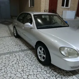 Hyundai Sonata 1999