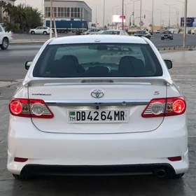 Toyota Corolla 2012