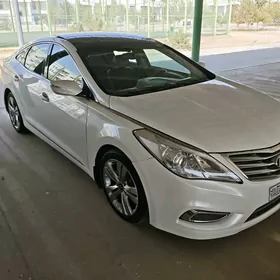Hyundai Azera 2011