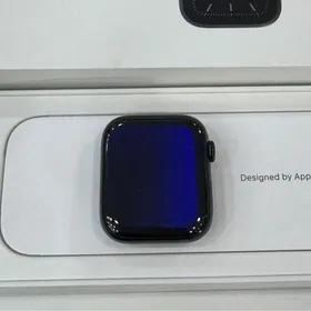 Apple Watch 5 Milanese loop