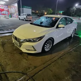 Nissan Sentra 2020