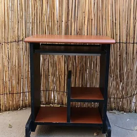 Стол компьютерный