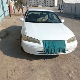 Toyota Camry 1997