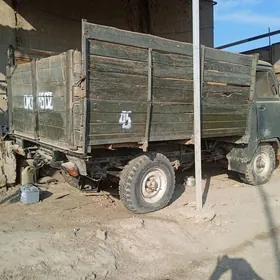UAZ Profi 1980