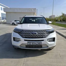 Ford Explorer 2021