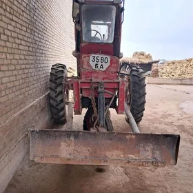 MTZ T-28 1990